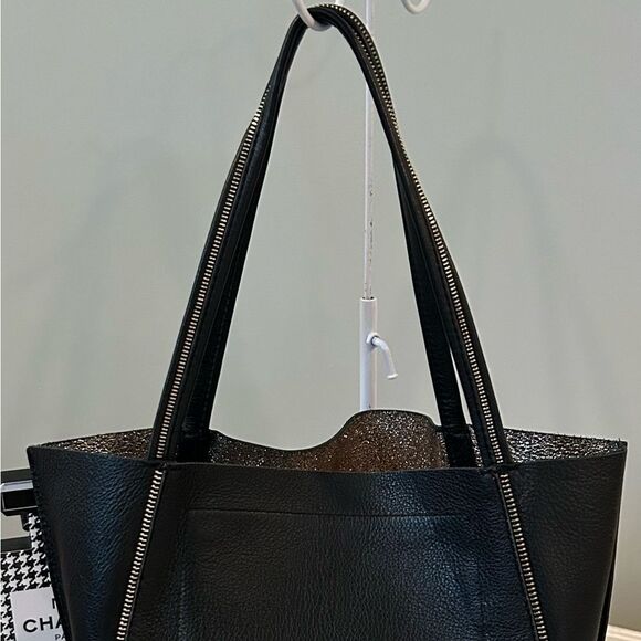 BOTKIER BLACK PEBBLE LEATHER SOHO ZIPPER TRIM TOTE SHOULDER BAG $298 - Picture 5 of 15